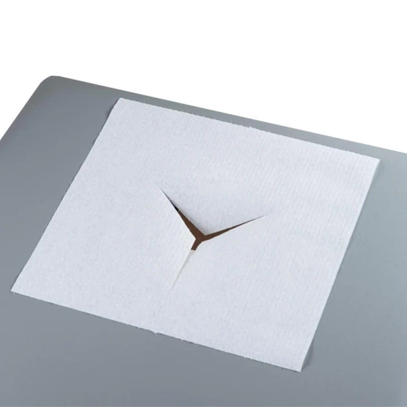 Podkład higieniczny na rolce z nacięciem x na twarz biały 40g MedixPro 500szt